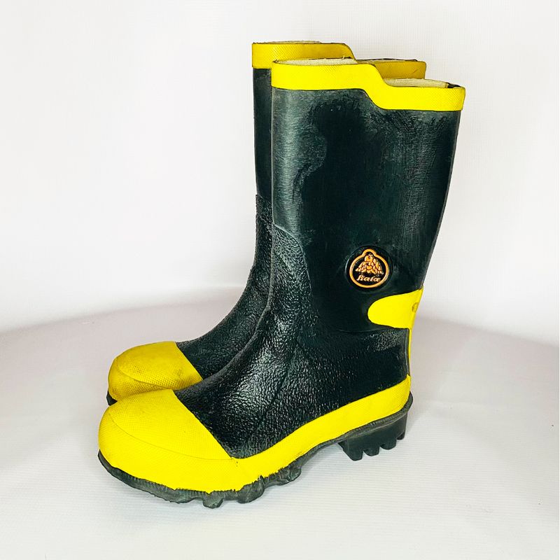 Bota-Bata-Suela-Amarilla