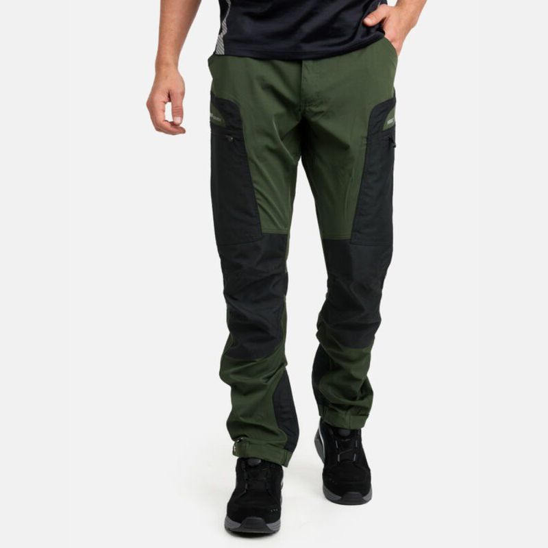 Pantalón Outdoor Verde Spandex Puma, vista frontal