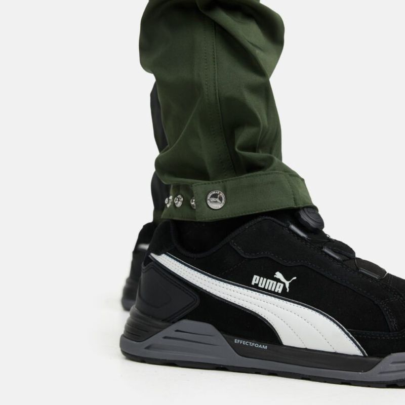 Pantalón Outdoor Verde Spandex Puma, detalle puño pantalón